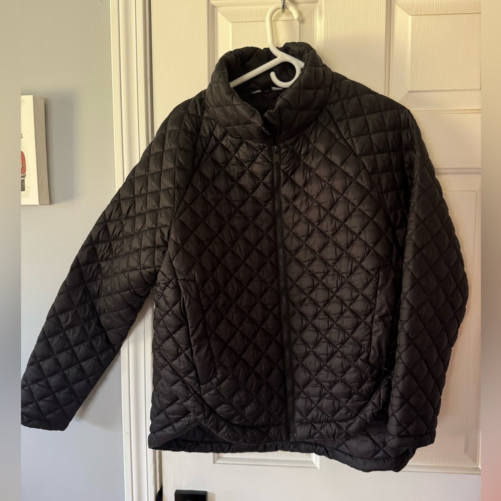 Athleta Whisper Featherless Puffer Jacket